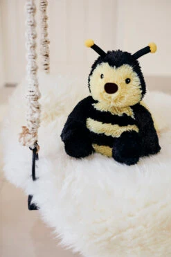Warmies Bumble Bee Cozy Plush Microwavable Toy 13 Warmies Bumble Bee Cozy Plush Microwavable Toy -Warmies Warmies Bumblebee 3 web 76185.1663247567